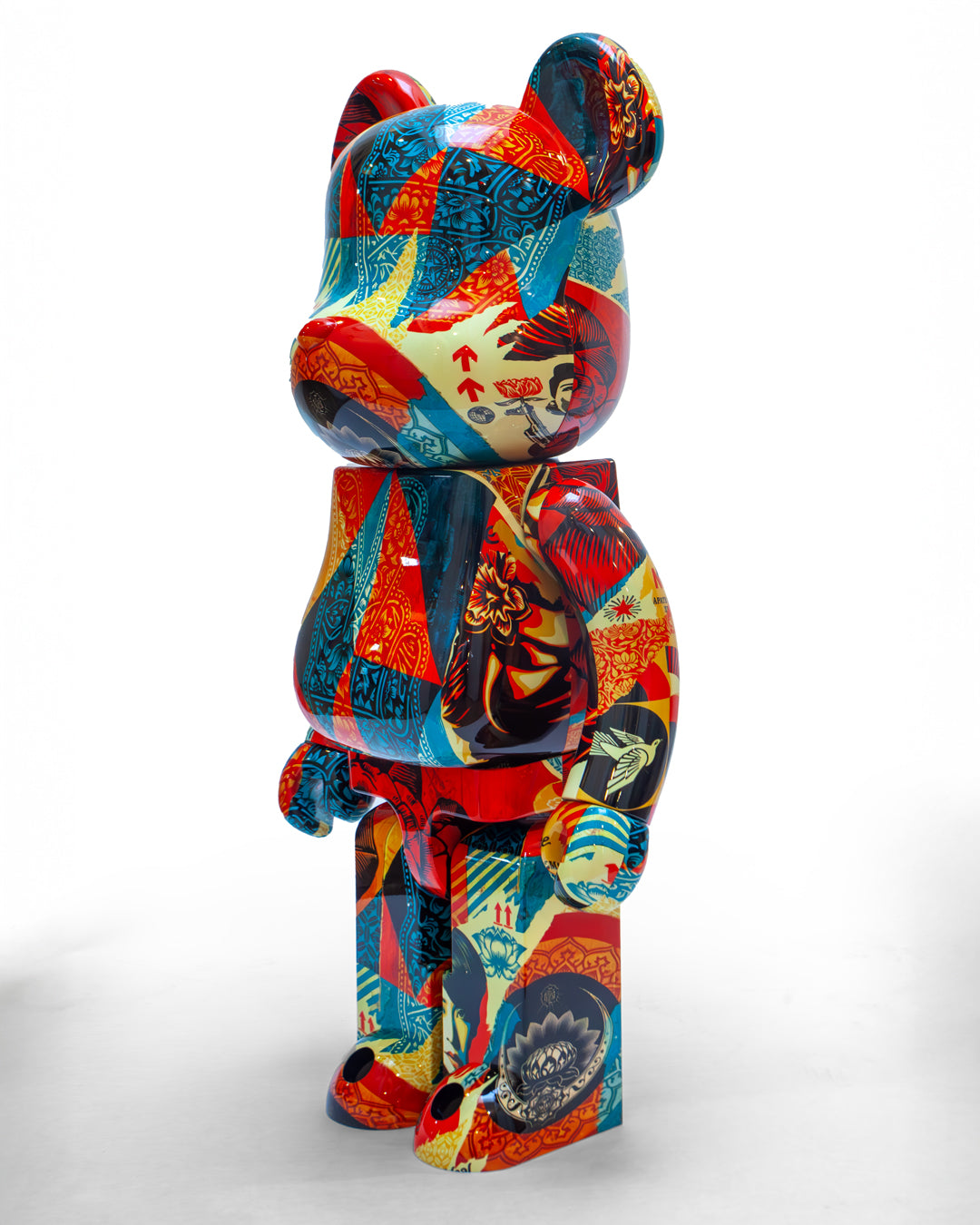 1000% Collage BEARBRICK